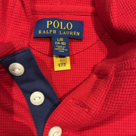 Polo long sleeve waffle top with hood! Button detail! Perfect for holidays. NWOT - Picture 3 of 4